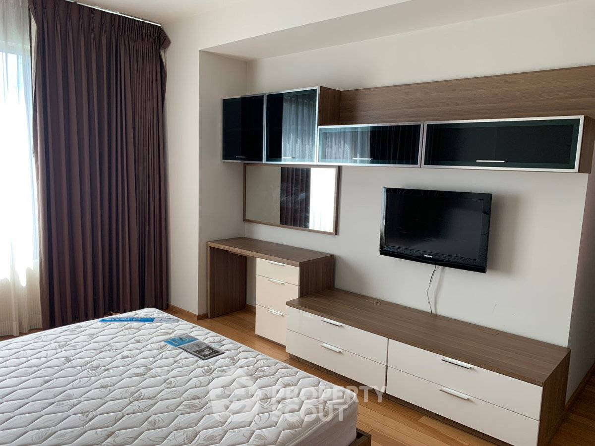 picture 27th-Floor 2-BR 107 Sqm The Emporio Place, BTS Phrom Phong (ID 3202925) - 15/18
