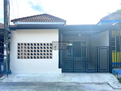 Townhouses for sale Thanyarat School : For Sale Townhouse/Townhome  , Baan Pornthisan 5 , Lam Phak Kut , Thanyaburi , Pathum Thani , CX-123513 ✅ Live chat with us ADD LINE @connexproperty ✅