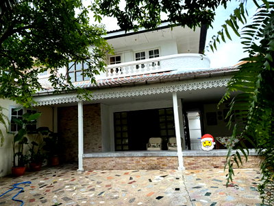 เช่าบ้านเดี่ยว แม็กซ์แวลู พัฒนาการ : 🏡✨ ให้เช่า บ้านทำเลทองหลัง THE NINE CENTER พระราม 9 ซอย 41 3 ห้องนอน 3 ห้องน้ำ เหมาะอยู่อาศัย + Home Business