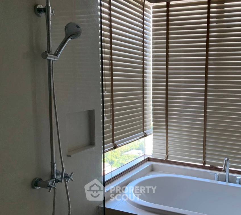 picture 27th-Floor 2-BR The Emporio Place Near BTS Phrom Phong (ID 3201429) - 9/11