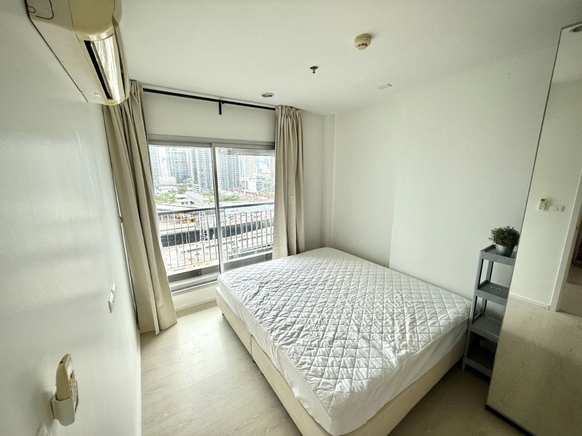 ให้เช่า Aspire Rama 9 เครื่องใช้ไฟฟ้า เเละเฟอร์นิเจอร์ครบพร้อมเข้าอยู่