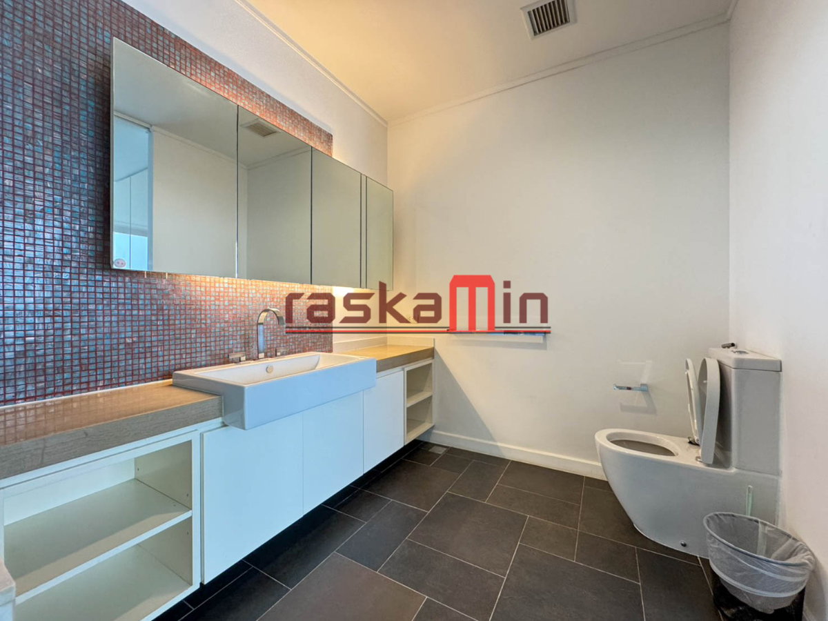 picture 🔥 URGENT SALE – Northpoint Wongamat Condo for Sale – 2 Bedroom, Corner Unit, Tower B - 8/15