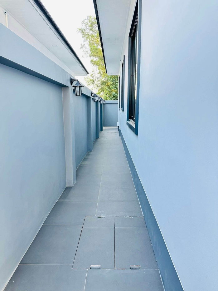 picture  Luxury Modern Pool Villa for Sale  # Pong, Pattaya, Thailand - 38/40