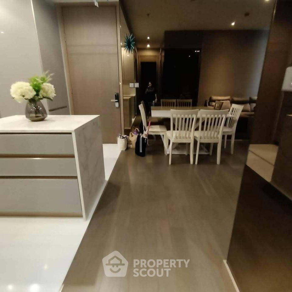 picture 20th-Floor 2-BR The Esse At Singha Complex, 100m To MRT Phetchaburi (ID 3202350) - 3/12