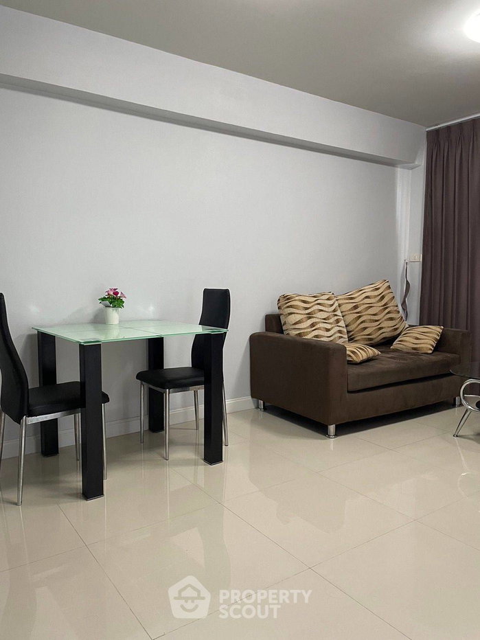 picture 2-BR Thonglor Tower Condominium Near BTS Thong Lor (ID 1177309) - 10/13