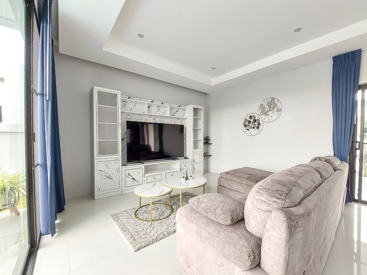 รูป Modern Pool Villa for Rent Nong Pla Lai East Pattaya 3Bed - รูปที่ 3/11