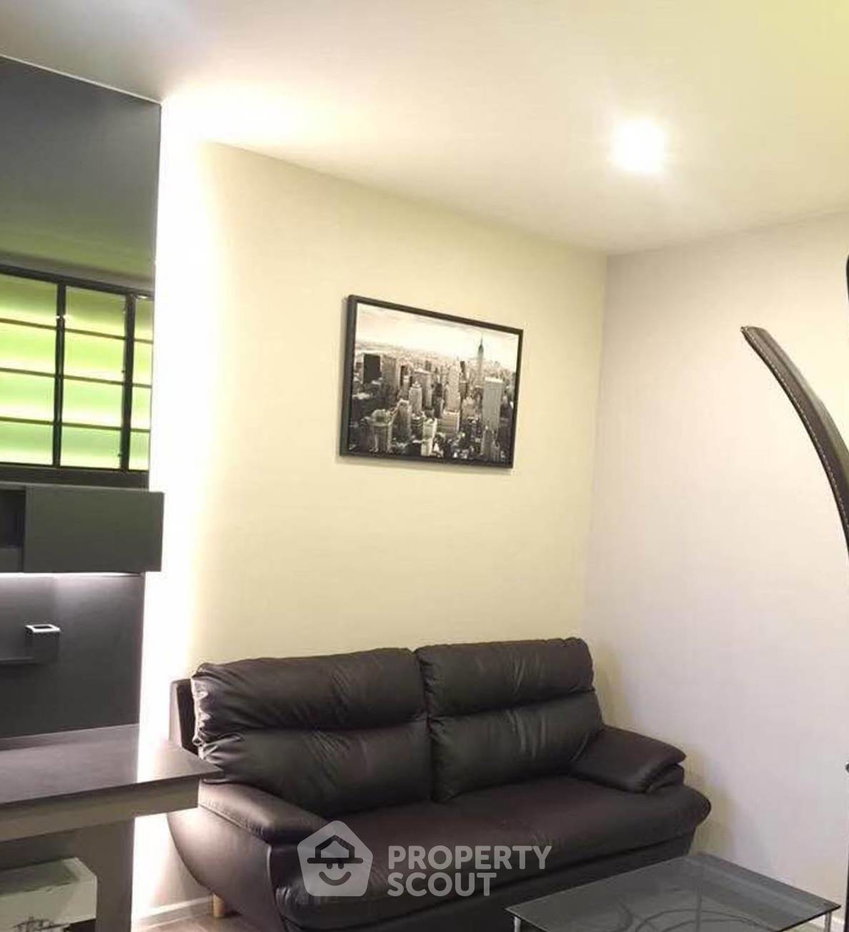 picture 23rd-Floor 1-BR Condo, The Room Sukhumvit 69, 100m To BTS Phra Khanong (ID 3151279) - 1/8