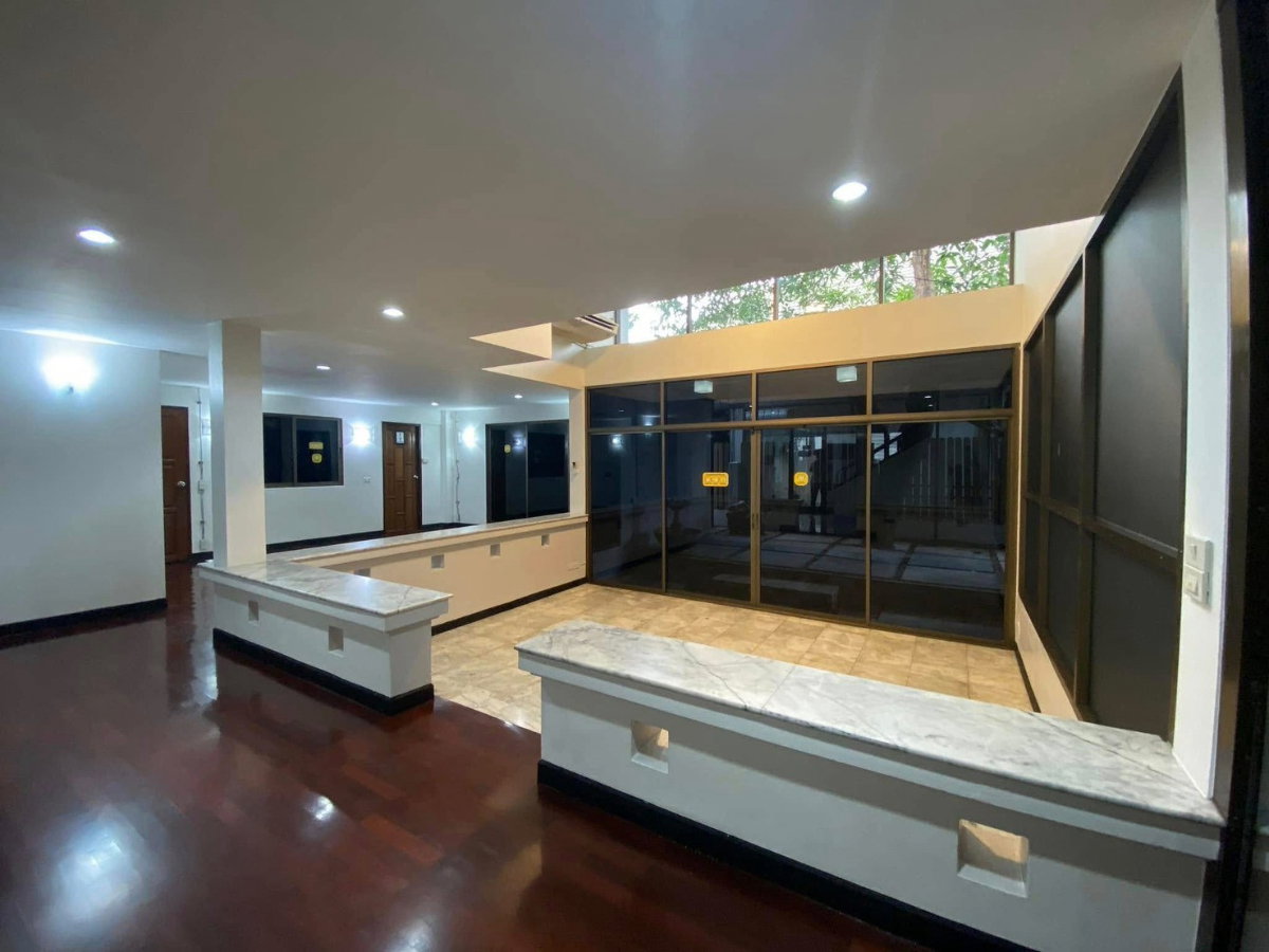 รูป 🏢🏡 ให้เช่า บ้านเดี่ยว Home Office ทำเลทอง “ประชาอุทิศ – เหม่งจ๋าย – เลียบด่วนรามอินทรา” 12 ห้องอเนกประสงค์ 6 ห้องน้ำ - รูปที่ 4/10