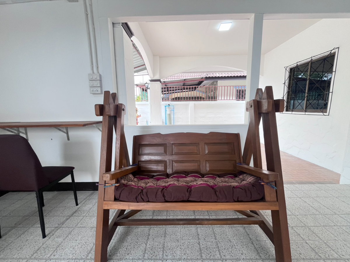 รูป ขายบ้านเดี่ยวชั้นเดียว ทิพย์ภมรฮิลล์ แม่เหียะ – บ้านรีโนเวทใหม่ ทำเลดี เดินทางสะดวก T. 063-6649056 - รูปที่ 28/29