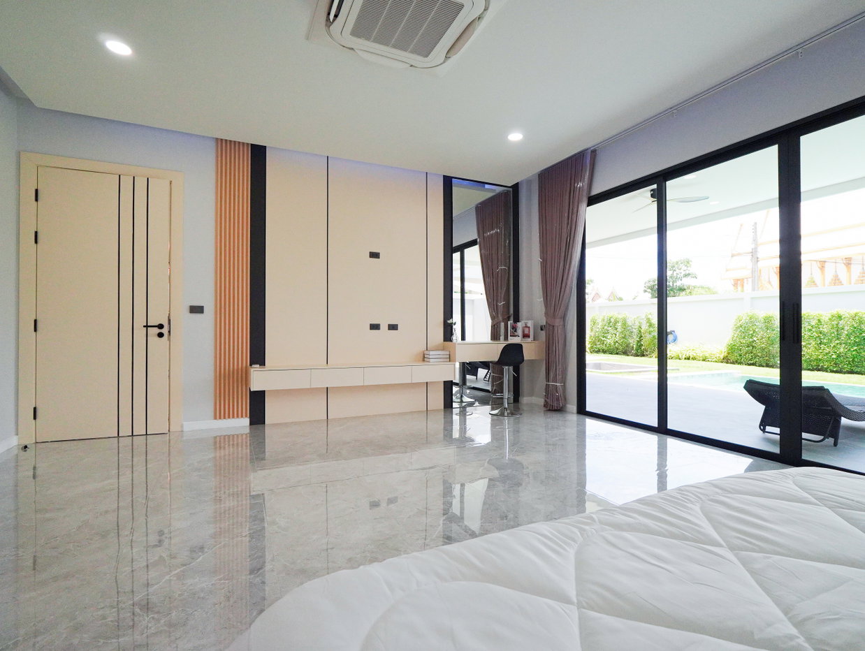 รูป Modern Pool Villa for Rent Thung Klom Tan Man Pattaya - รูปที่ 13/26