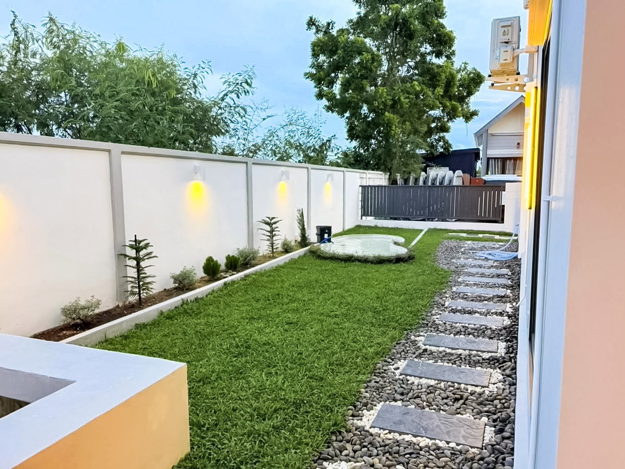 picture 3 Bedroom Modern Contemporary House for Sale Laem Chabang - 2/21