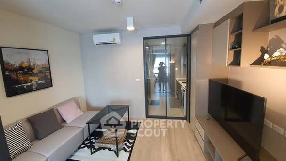 รูป ใกล้ BTS Wongwian Yai เพียง 200 เมตร | คอนโด 1 ห้องนอน Ideo Sathorn-Wongwian Yai (ID 2892888) - รูปที่ 3/15