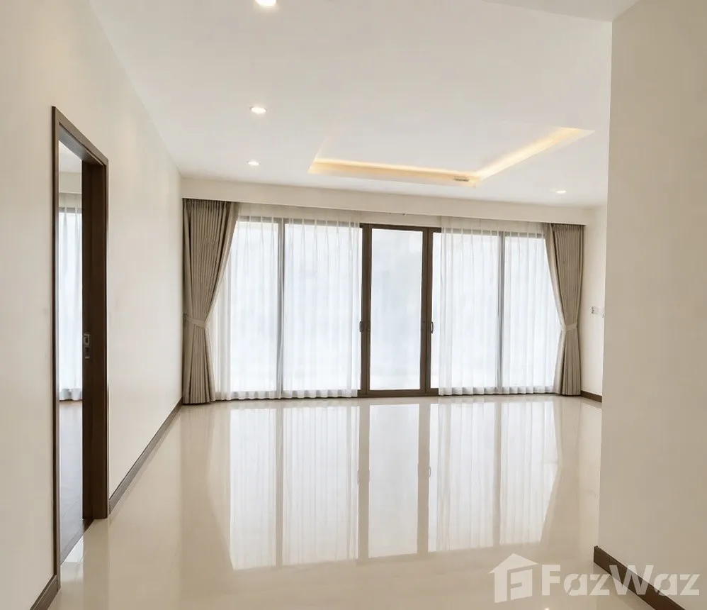 picture High rise building 3 bedrooms 3 bathrooms 6682817 - 1/7