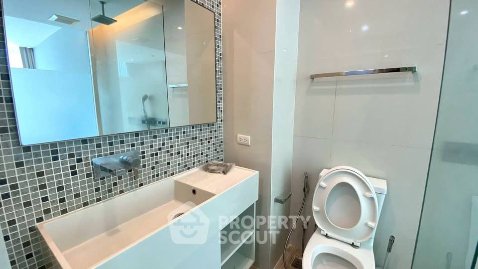picture 16th-Floor 1-BR 52 Sqm At The Room Sukhumvit 21, MRT Sukhumvit (ID 3203308) - 5/16