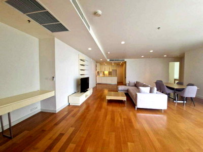 คอนโดให้เช่า : LTH16063 - Luxury Condo for Rent Riverside Bangkok | Chatrium Riverside Bangkok | 200 sq.m. | 3 Beds 3 Baths | ICONSIAM | 140K