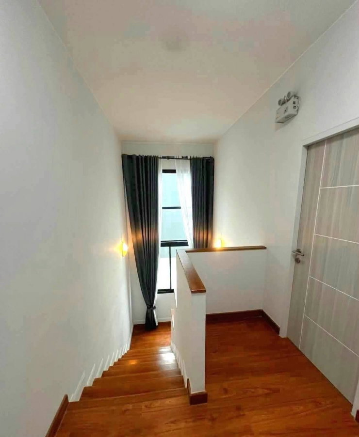 รูป #บ้านเช่าระยอง
บ้านเดี่ยว 2 ชั้นให้เช่า พร้อมเฟอร์นิเจอร์
โครงการเดอะโฮม บ้านฉาง–ระยอง
ให้เช่า 23,500 บาท/เดือน
 - รูปที่ 18/29