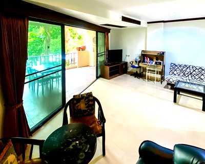 Condos for sale : 1 BR Condo for Sale Wongamat Privacy Resort and Residence