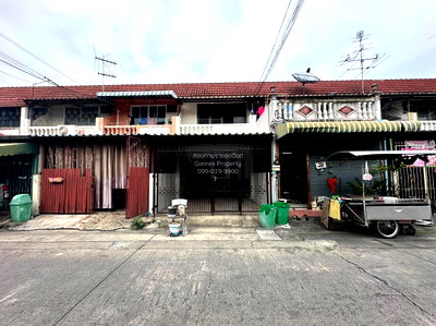 Townhouses for sale : For Sale Townhouse/Townhome  , Baan Prapin 3 , MRT-Talad Bang Yai , Bang Mae Nang , Bang Yai , Nonthaburi , CX-127971 ✅ Live chat with us ADD LINE @connexproperty ✅