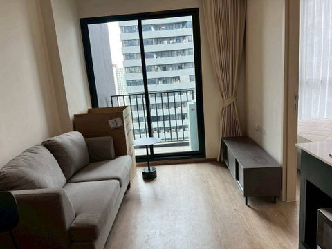 Condo For Rent!!Nue District R9