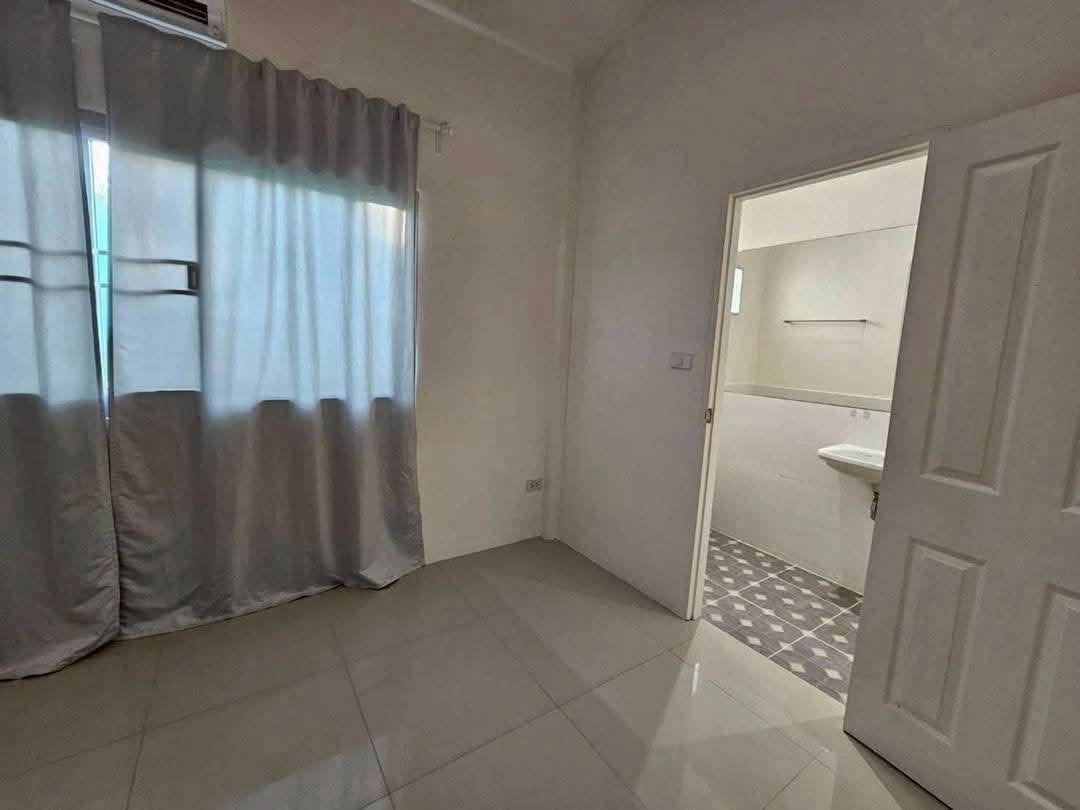รูป 🏡 ให้เช่า บ้านเดี่ยวชั้นเดียว เสนานิคม 1 – ลาดปลาเค้า 3 ห้องนอน 2 ห้องน้ำ บ้านเดี่ยวชั้นเดียวบรรยากาศดี บ้านโล่ง โปร่ง ลมผ่าน - รูปที่ 10/18