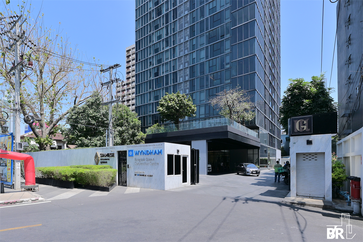 picture Siamese Exclusive Queens Luxury Unit, Ready for You Without the Wait near MRT Queen Sirikit National Convention Center Station - 3/9