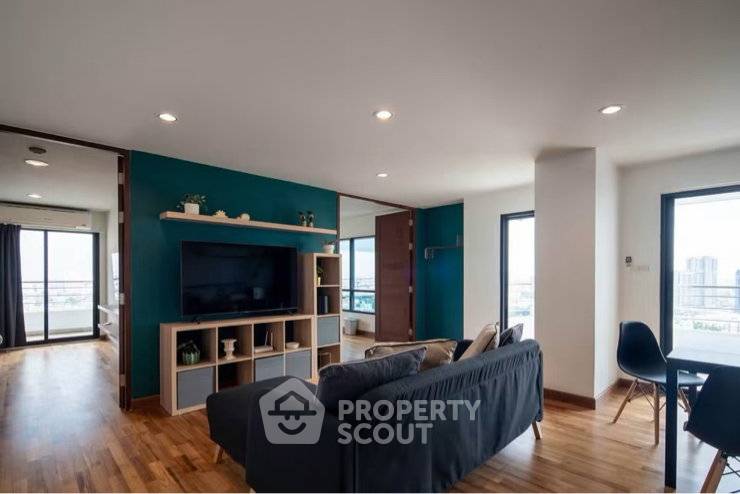 picture 22nd-Floor 2-BR Sarin Place Condominium Near BTS Ratchayothin (ID 3199915) - 1/16