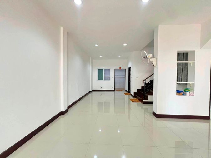 3-bed townhouse for sale, 198 sqm, 22 sq wah, The Eterno Ramkhamhaeng 174