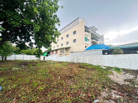 ขายที่ดิน แปลงสวย ซ.ปรีดีพนมยงค์ 14 แยก 16 หมู่บ้านเกษมสำราญ 2 (N.2299)