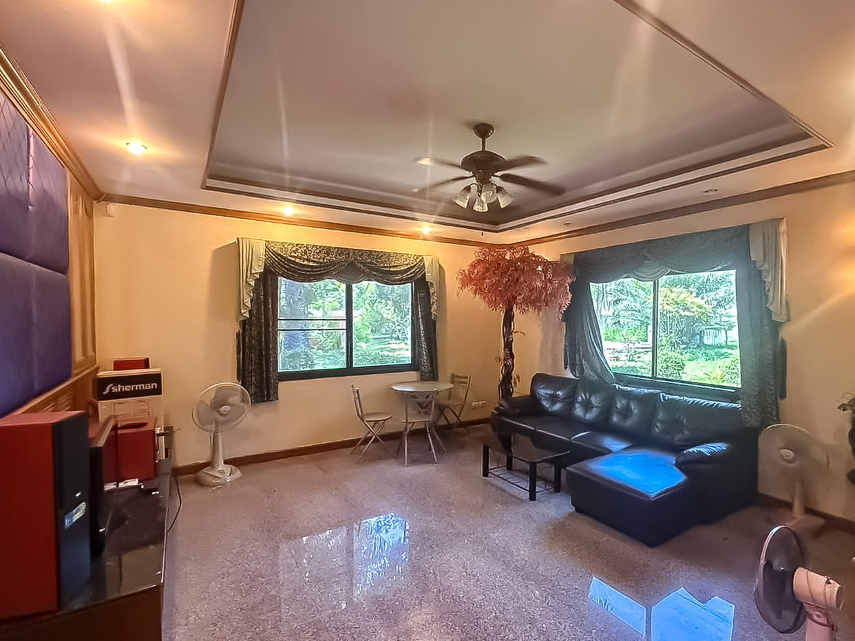 picture Spacious 2 Storey House for Rent Noen Plab Wan East Pattaya - 4/20