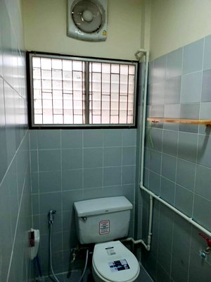 Townhouses for sale Muang Samut Sakhon Samut Sakhon : sell townhouse soi rawadee 61 nonthaburi