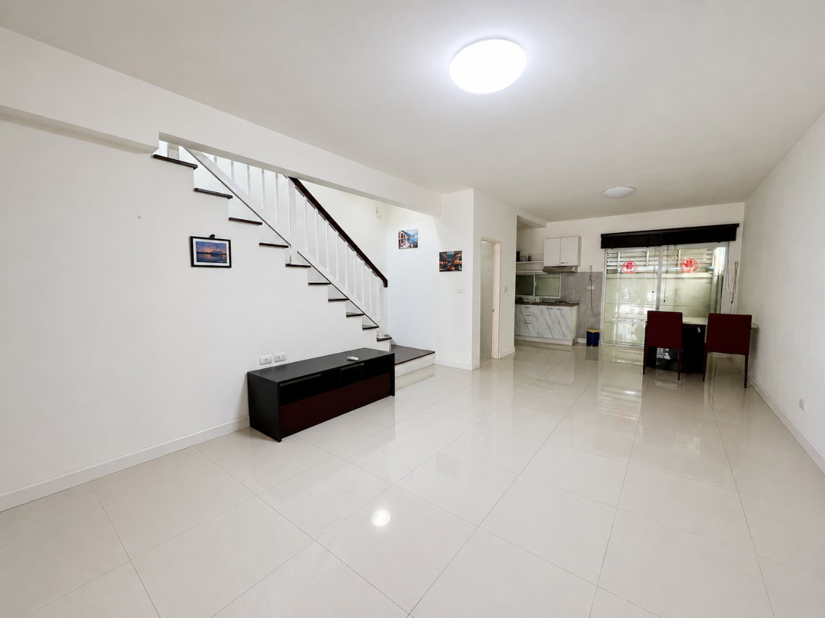 รูป ให้เช่า Townhome 3 ชั้น โครงการ Town Avenue พระราม 9 – กรุงเทพกรีฑา 7 ใกล้ถนนรามคำแหง 60 และทางด่วน เดินทางสะดวก - รูปที่ 4/32