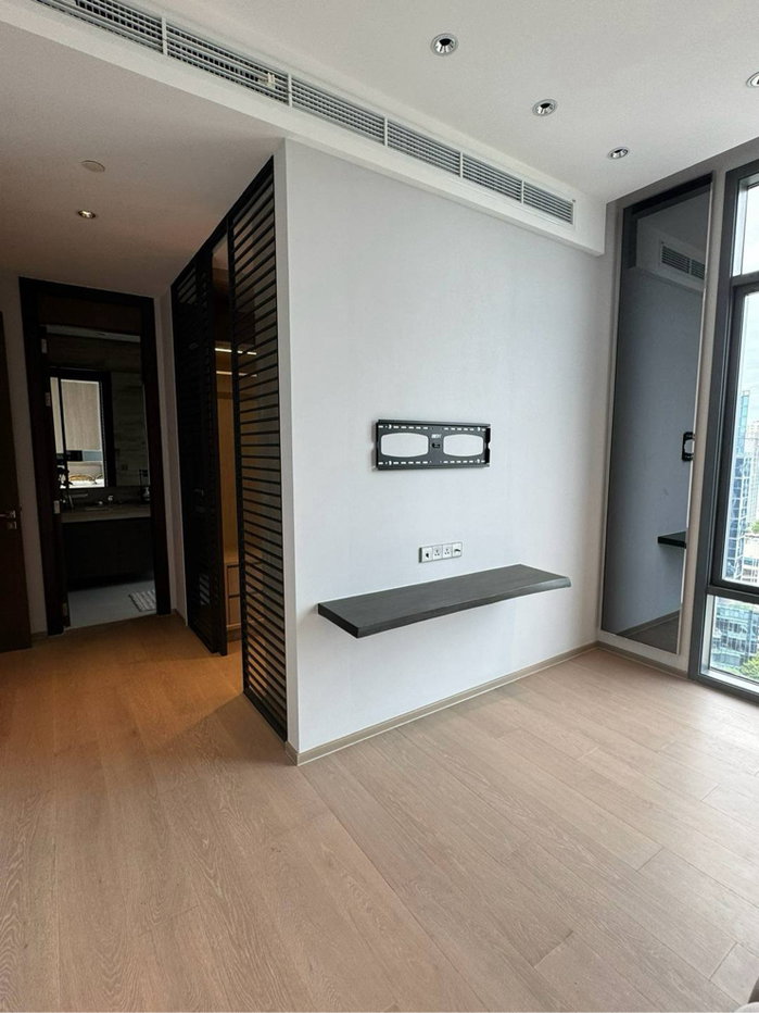 picture Q1 sukhumvit for rent close to bts - 9/14