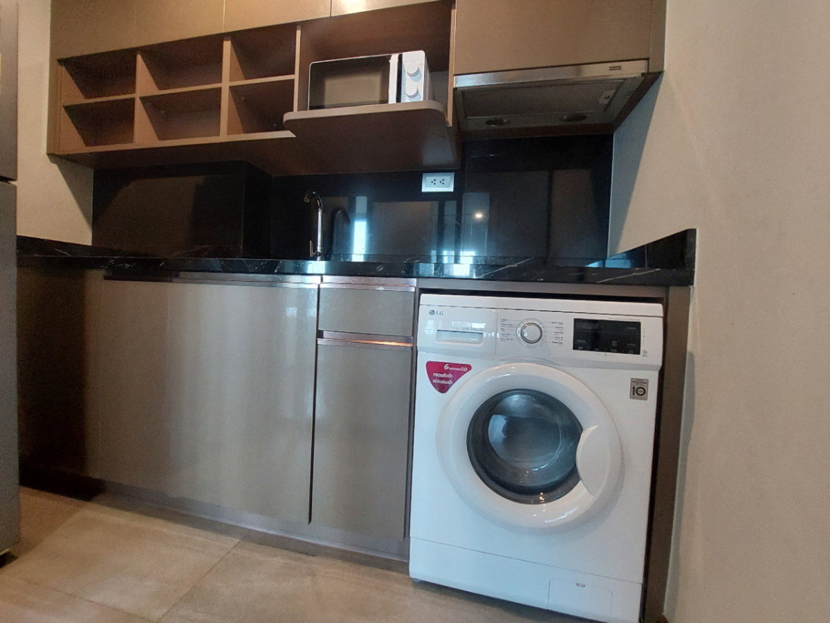 picture Condo For Rent!!Ideo Q Sukhumvit 36 - 4/10