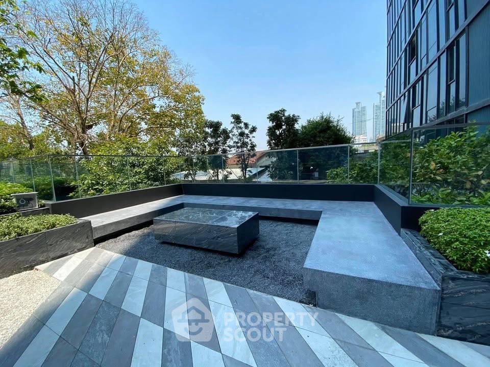 picture 20th-Floor 2-BR Siamese Exclusive Queens, 100m To MRT Queen Sirikit (ID 3203377) - 24/26
