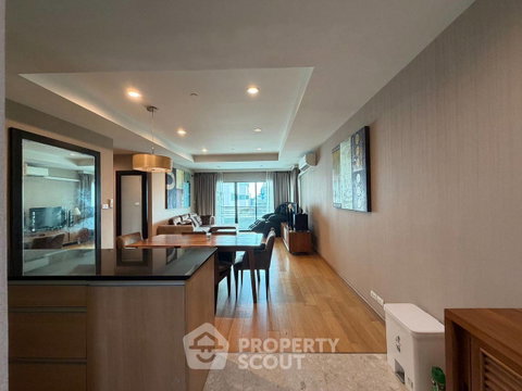 คอนโด 2 ห้องนอน ชั้น 25 Sathorn Gardens ใกล้ MRT สีลม (ID 944567)