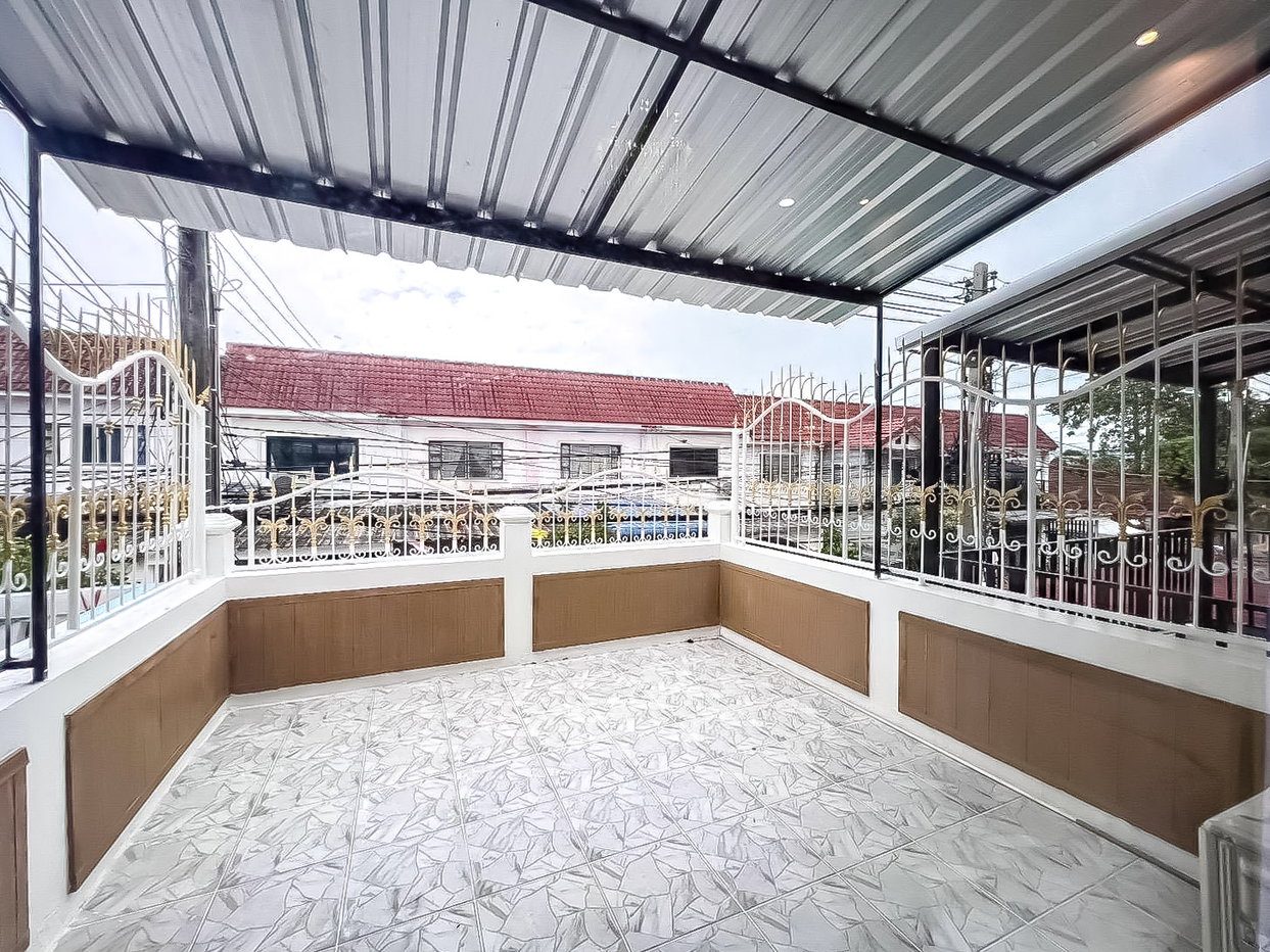 รูป Stylish Townhouse for Sale Noen Plub Wan Pattaya 2 Bedroom - รูปที่ 13/13