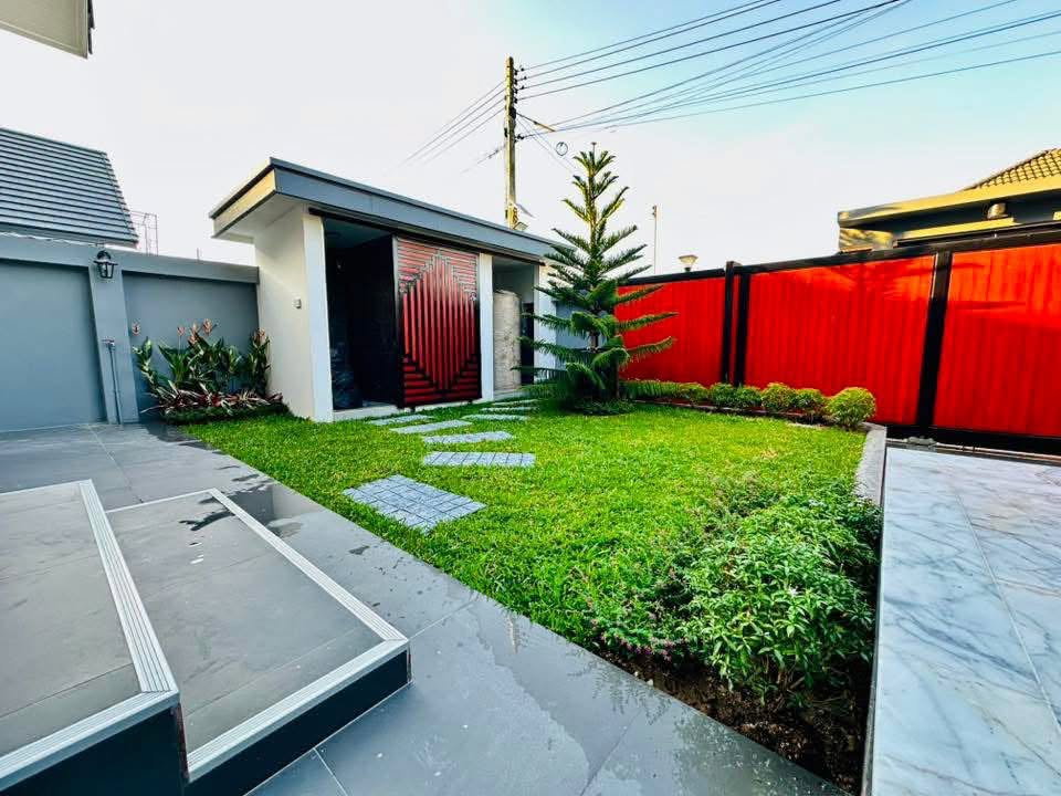 picture  Luxury Modern Pool Villa for Sale  # Pong, Pattaya, Thailand - 34/40