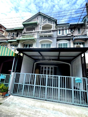 Townhouses for sale : For Sale Townhouse/Townhome  , Park Gallery Srinakarin , wide frontage , Bang Pla , Bang Phli , Samut Prakarn , CX-124870 ✅ Live chat with us ADD LINE @connexproperty ✅