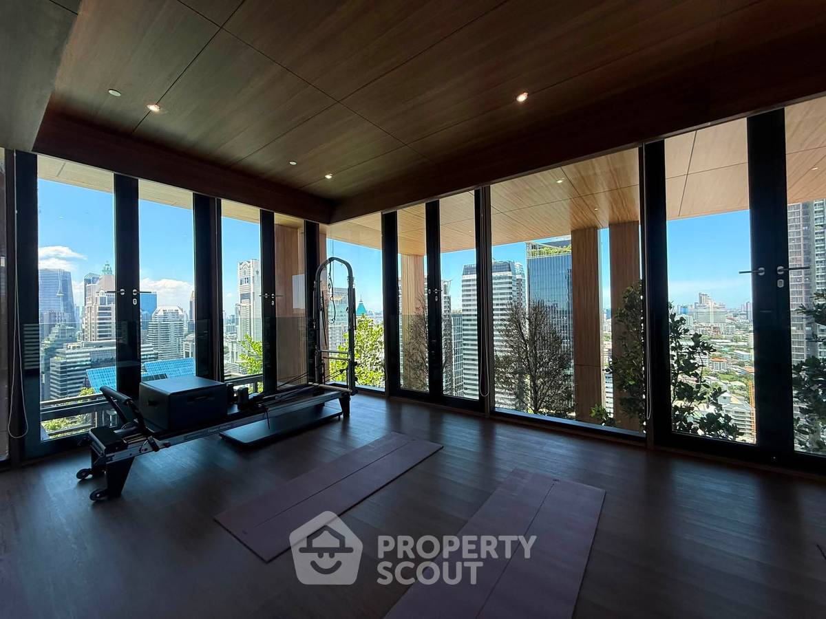 picture Spacious 3-BR 182 Sqm ROMM CONVENT For Sale, 400m To BTS Sala Daeng (ID 3202174) - 4/7