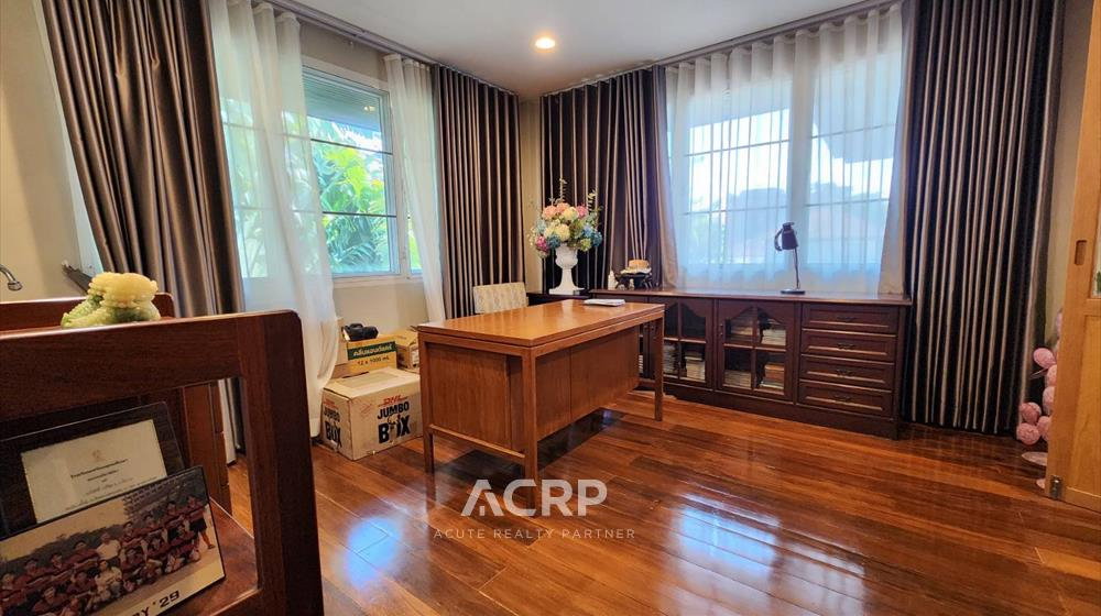 รูป ให้เช่าบ้านเดี่ยว 3 ชั้น ทำเลใจกลางทองหล่อ สุขุมวิท 55 บ้านสวย รีโนเวทแล้ว สภาพดีมาก พร้อมเข้าอยู่ (00160690) - รูปที่ 18/20