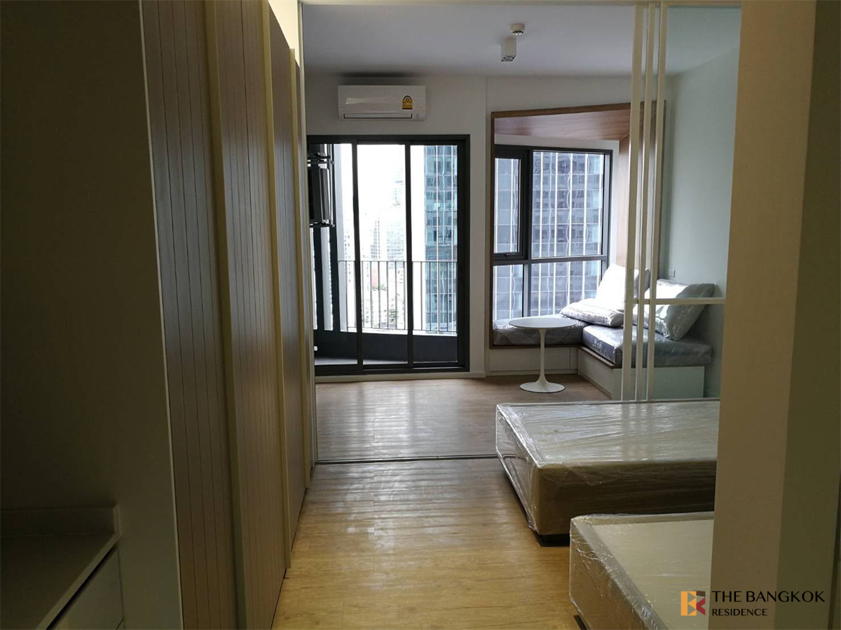 picture Condo in Great Location, Ready-to-move-in Triple Y Residence near MRT Sam Yan Station - 7/10