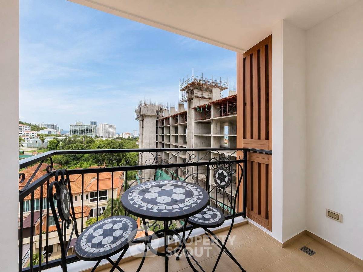 picture 1-BR Condo At City Garden Pratumnak, Phratamnak (ID 3204431) - 9/9