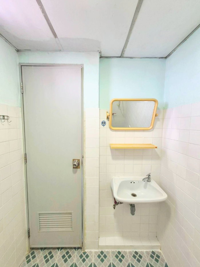 picture Condo for Sale — Pattanakarn Life Complex - 11/11