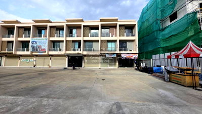 Shophouses for sale Nonthaburi : For Sale Commercial Building , Cedar Kantana , Bang Yai , Bang Yai , Nonthaburi , CX-125562 ✅ Live chat with us ADD LINE @connexproperty ✅