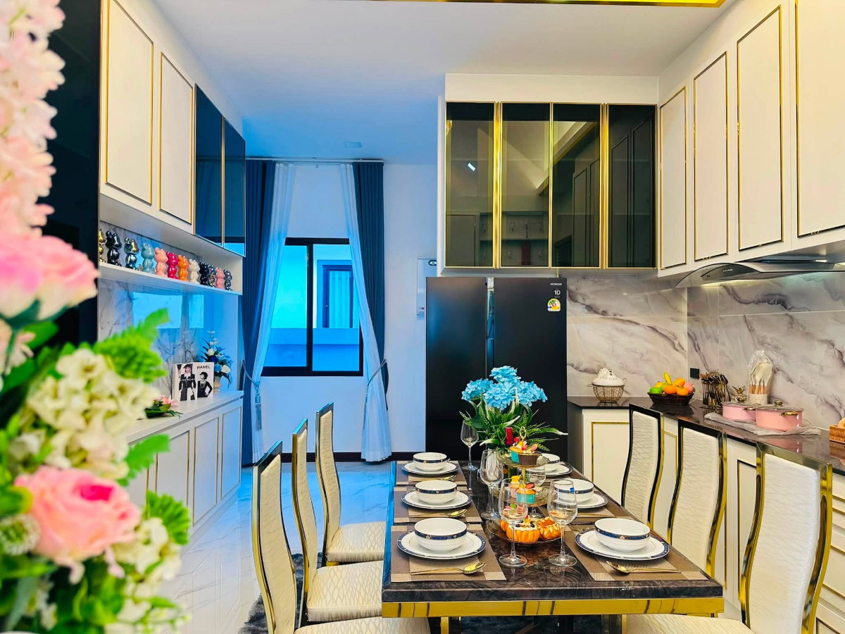 picture  Luxury Modern Pool Villa for Sale  # Pong, Pattaya, Thailand - 11/40