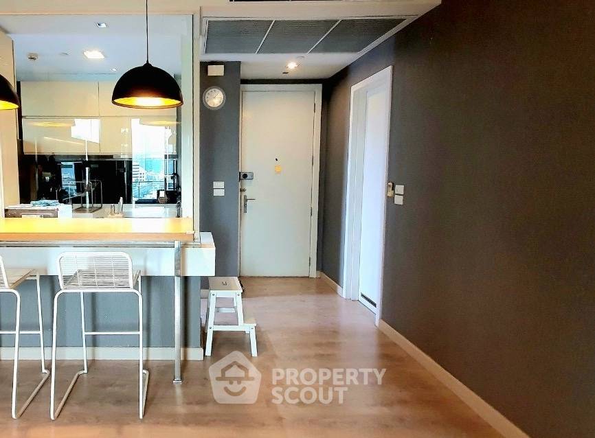 รูป ใกล้ BTS ปุณณวิถี 100 เมตร | คอนโด 2 ห้องนอน The Room Sukhumvit 62 (ID 3191740) - รูปที่ 6/10