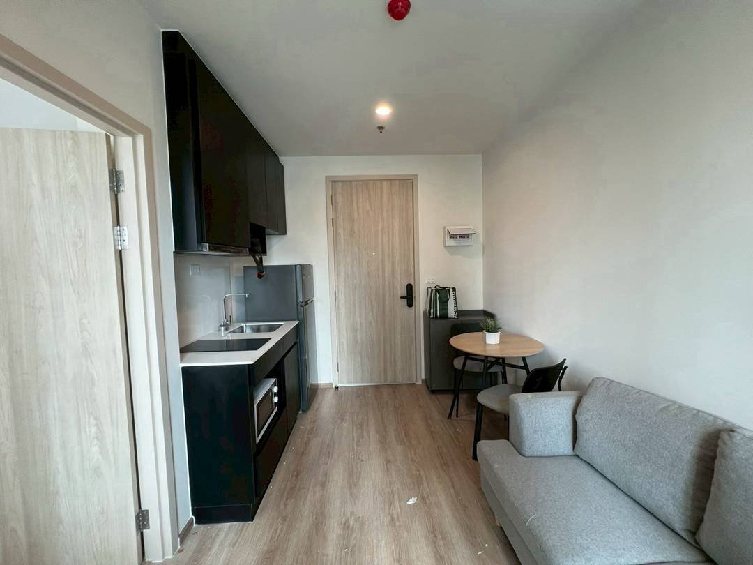 picture Condo For Rent!!Nue District R9 - 2/4