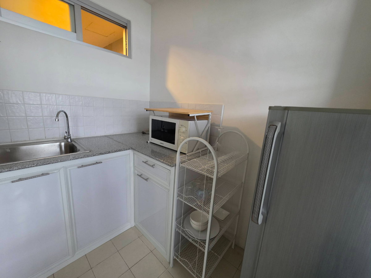 picture Condo for Rent  : 1 bedroom at Condo One X  Narathiwas 24 Near Central Rama 3  - 6/11