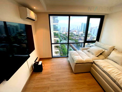 Condos for rent : For Rent Condo REGAL SATHON - NARADHIWAS Building 1, Floor 20,2 bed room, Room size 41 sqm