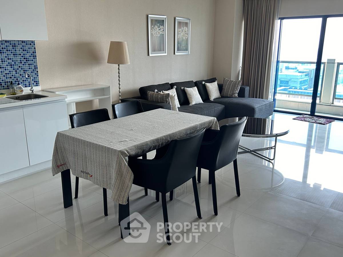 picture 200m From BTS Chit Lom | 1-BR At The Royal Maneeya Condominium (ID 2286910) - 10/16